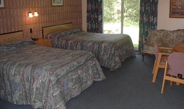 Top Notch Motel Wiarton Oda fotoğraf